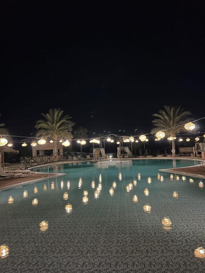 Bed and Breakfast Les Jardins D Amizmiz 6 Piscines Wawizelte Exterior foto